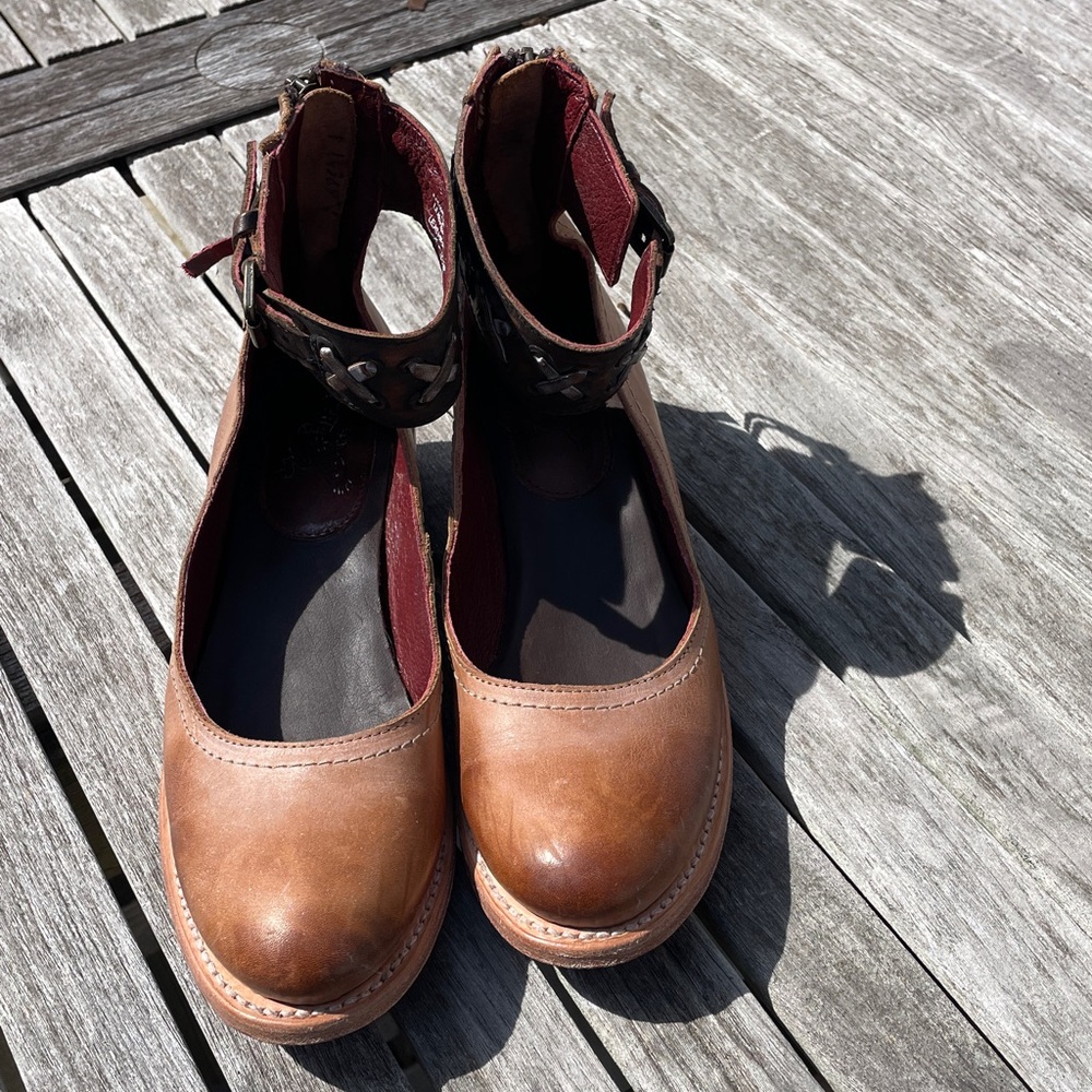 Freebird by Steven Sz 8 Moana Brown Leather Ankle-Strap Flats Burgundy Lined - Picture 9 of 13